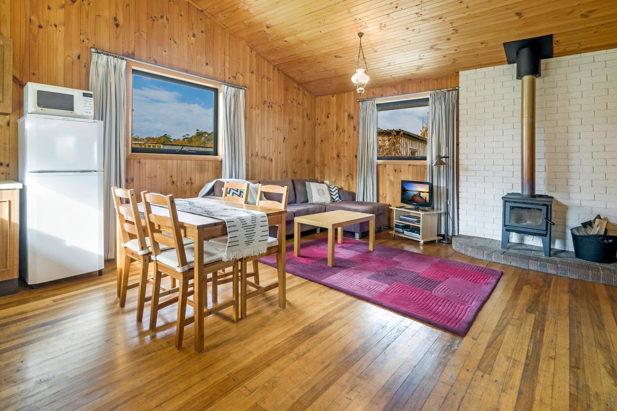 Blackwood Park Cottages Mole Creek ภายนอก รูปภาพ